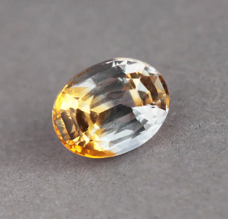 Exclusive Jewelry Sale Event – Shop Now Loose 2.54 Ct Oval Yellow And Colorless Sapphire