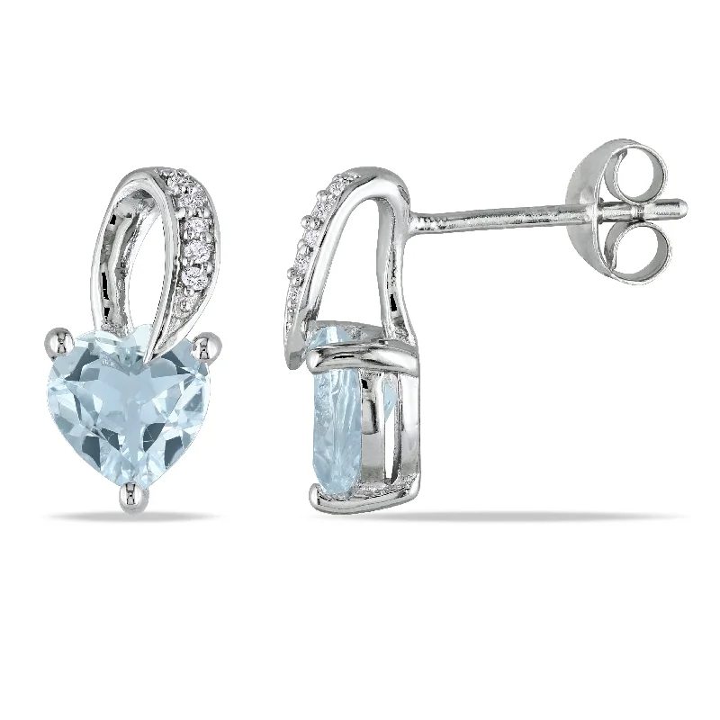 Mimi & Max 1 1/3ct TGW Heart Shaped Aquamarine and Diamond Swirl Earrings in Sterling Silver