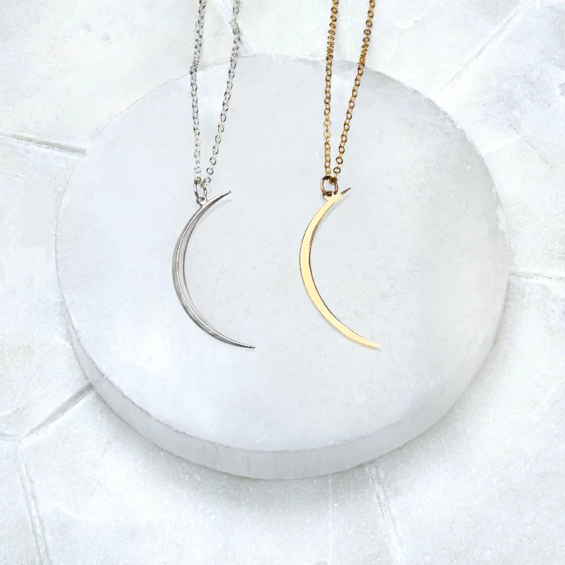 Limited-Time Jewelry Sale – Elegant Styles At Less Luna Moon Necklace