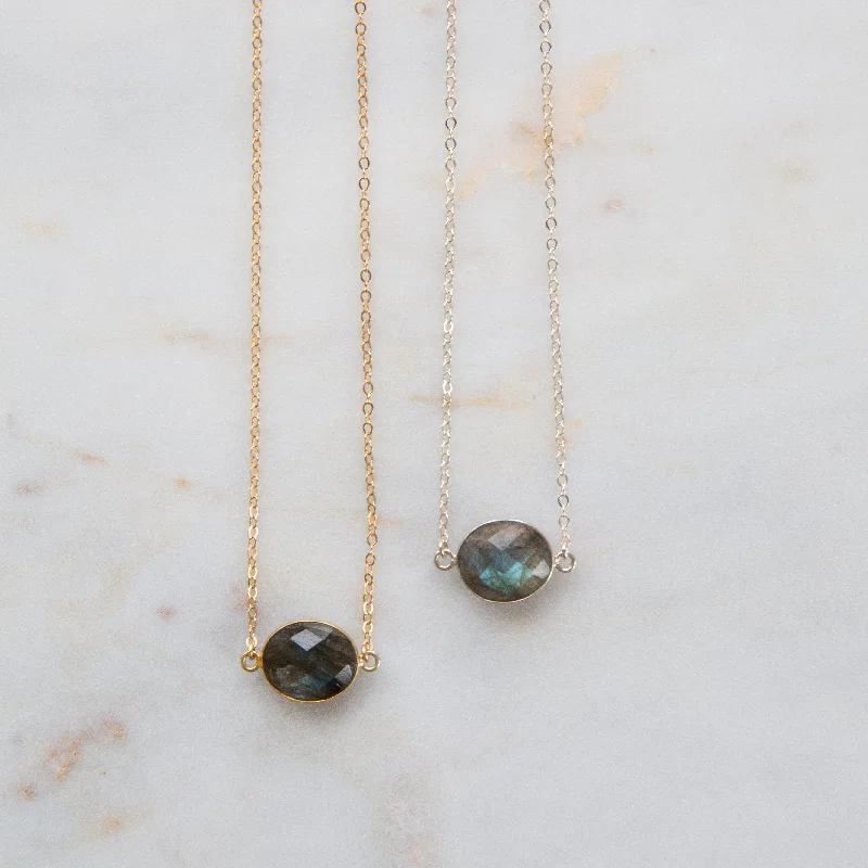 Jewelry Deals That Outshine The Rest Labradorite Bezel Necklace