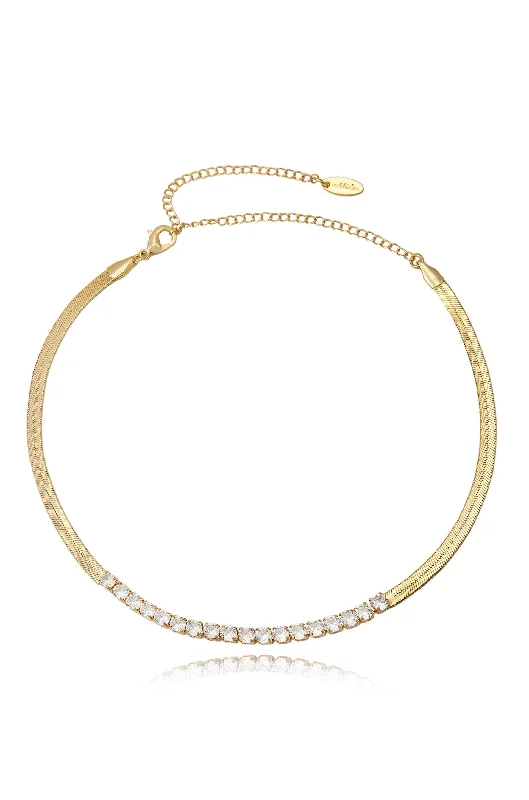 Beautiful Jewelry, Breathtaking Discounts – Hurry In Crystal Line Up Snake Chain Necklace