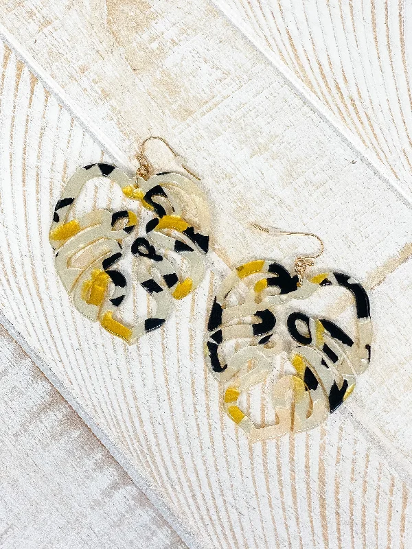 Trending Jewelry Styles Now At Limited-Time Discounts Acrylic Palm Leaf Dangle Earrings - Beige Multi