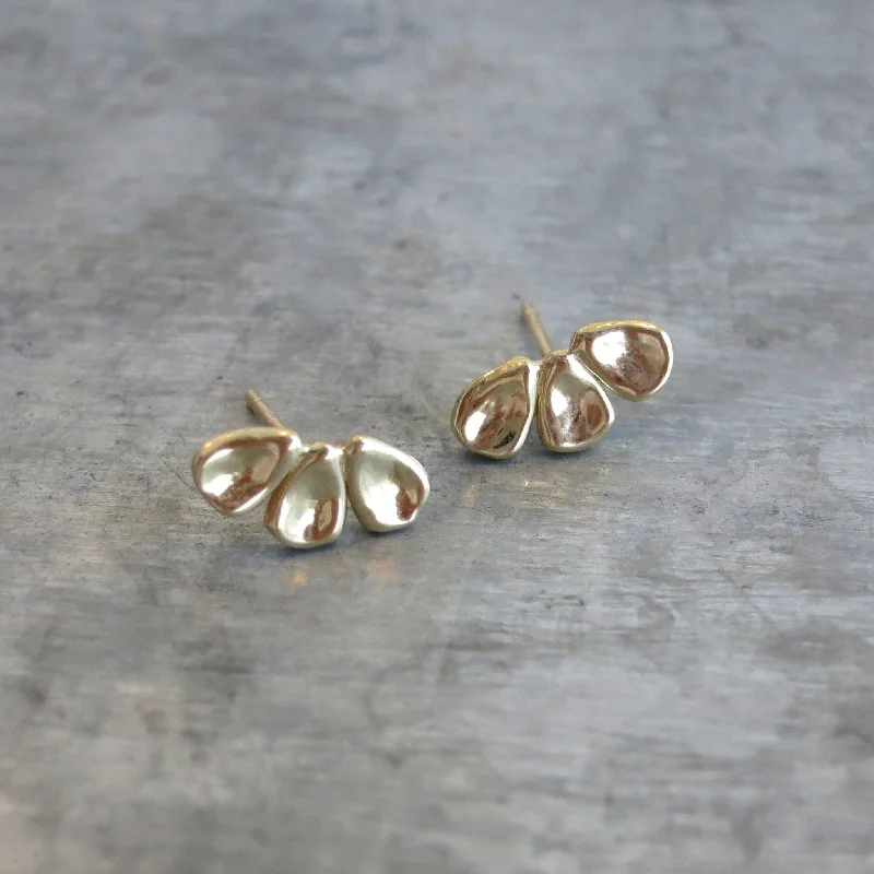 Dazzle In Elegance With Our Biggest Jewelry Sale Carved Three Petal Studs