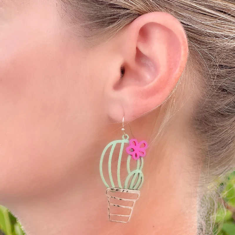 Your Perfect Accessory Now At The Best Price Flower Cactus Metal Dangle Earrings