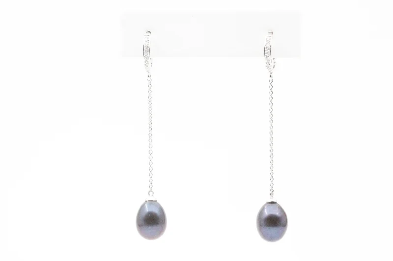 Premium Jewelry Now Available At Special Discounts White Gold Black Pearl and Diamond Drop Earrings