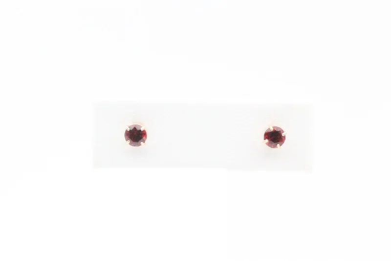 Grab Your Dream Jewelry At The Lowest Prices Yellow Gold Garnet Earrings