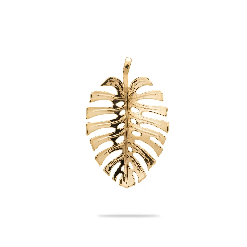 Monstera Pendant in Gold - 30mm