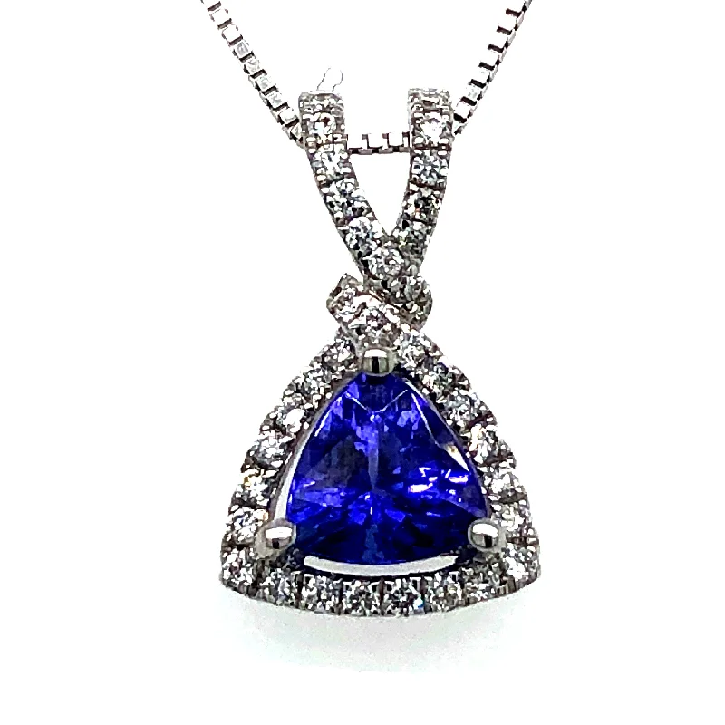 Tanzanite and Diamonds Pendant