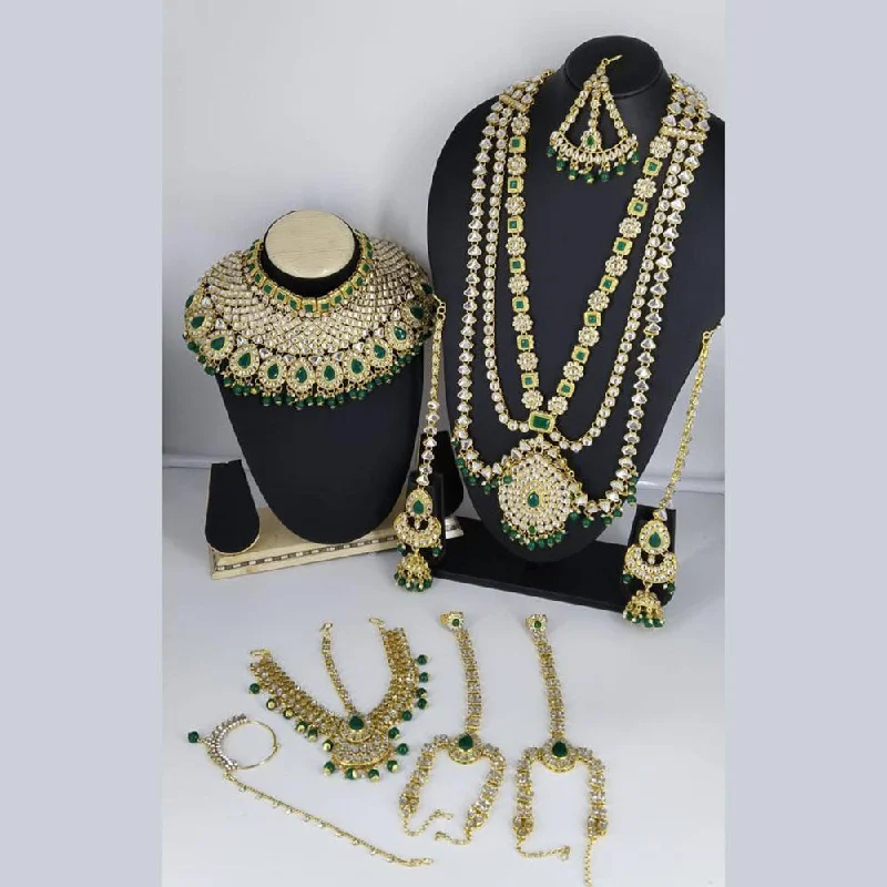 Lucentarts Jewellery Gold Plated Kundan Stone Bridal Set