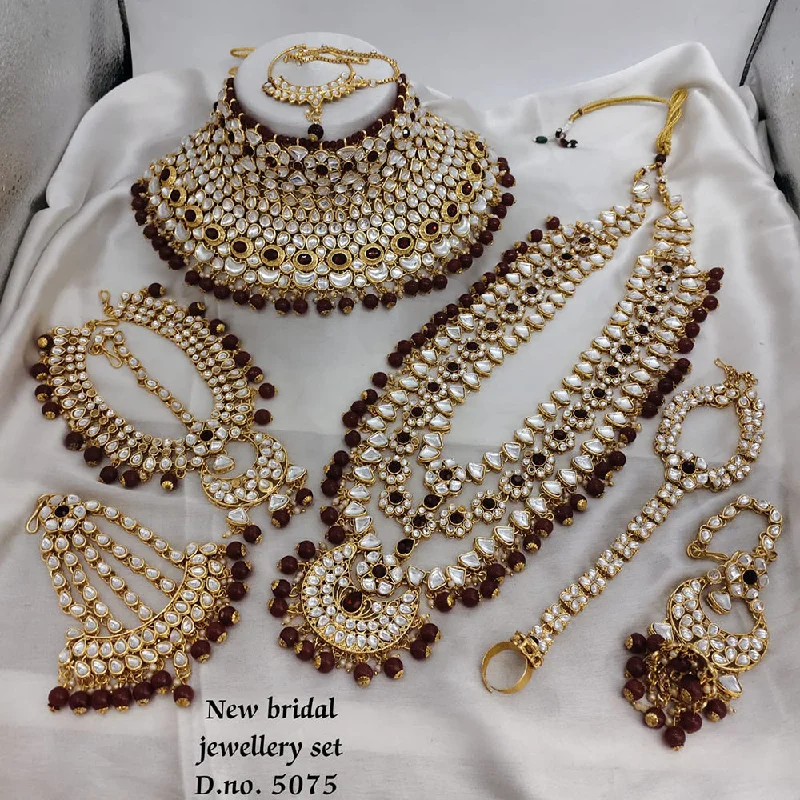 Lucentarts Jewellery Gold Plated Kundan Stone Bridal Set